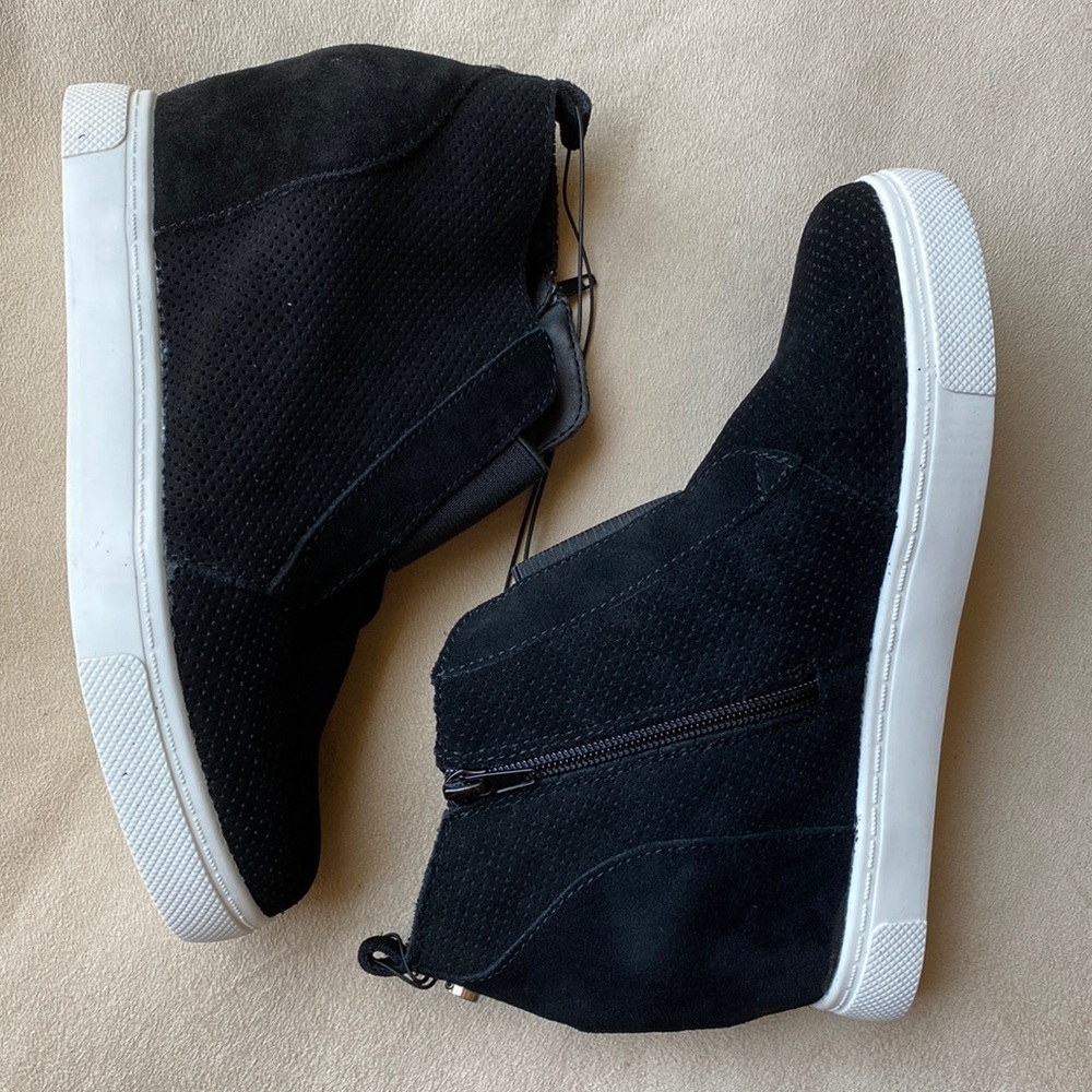 Wavery Wedge Sneakers